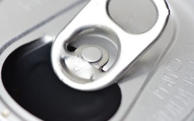 Que devient une dent plongée dans du Coca-Cola pendant 24 heures ?